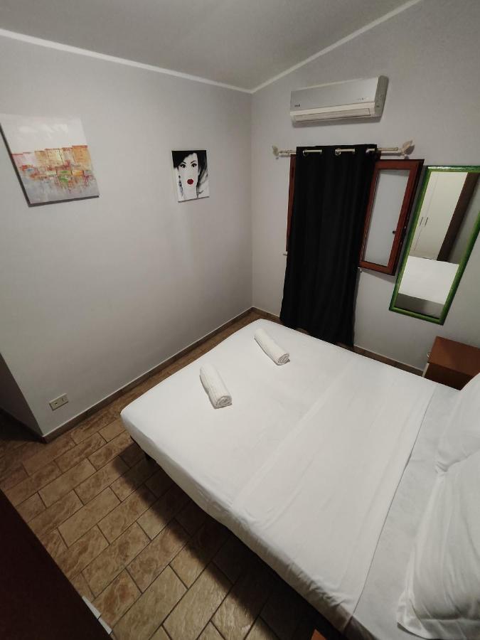 Sicily Travel Apartment'S 4 Giardini Naxos Εξωτερικό φωτογραφία